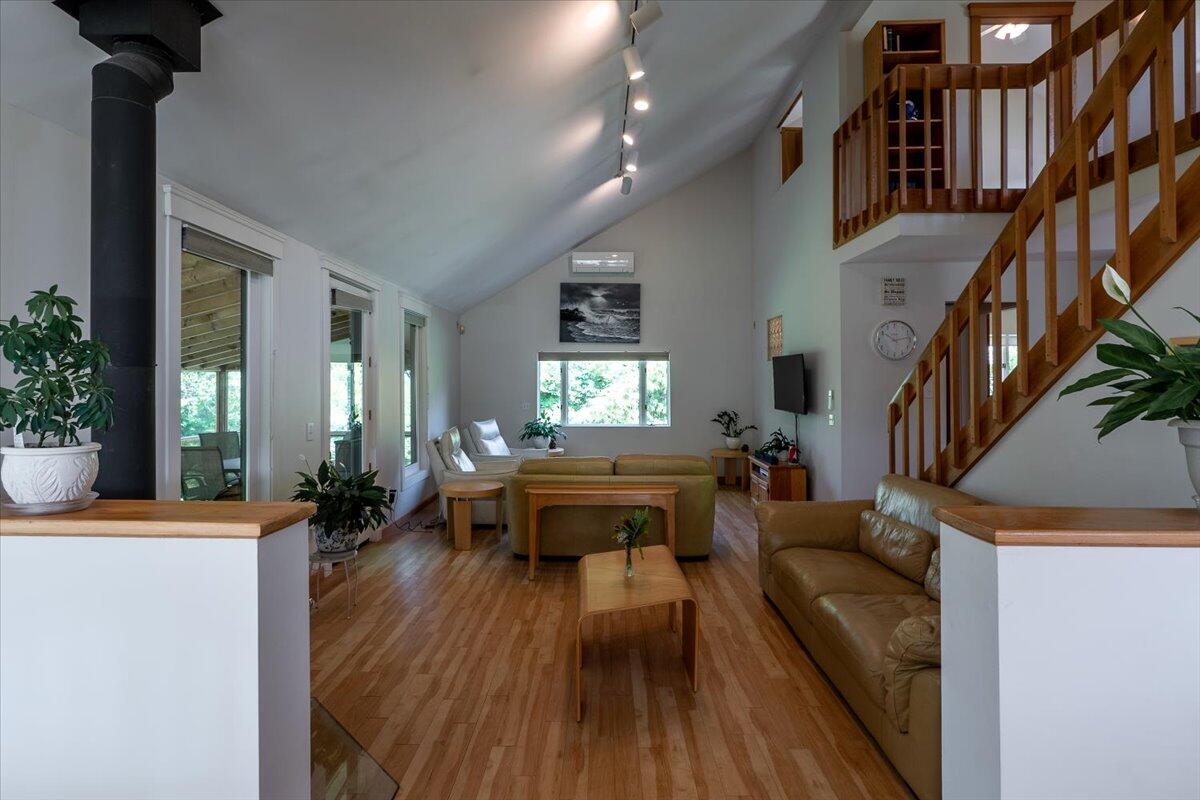 76 Donahue Drive South Thomaston ME 04858