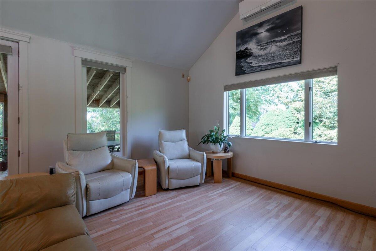 76 Donahue Drive South Thomaston ME 04858