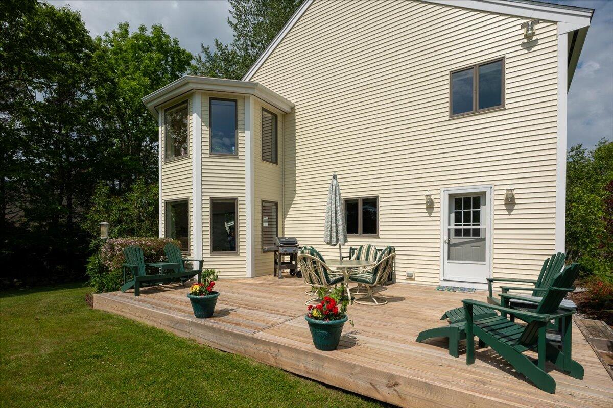 76 Donahue Drive South Thomaston ME 04858