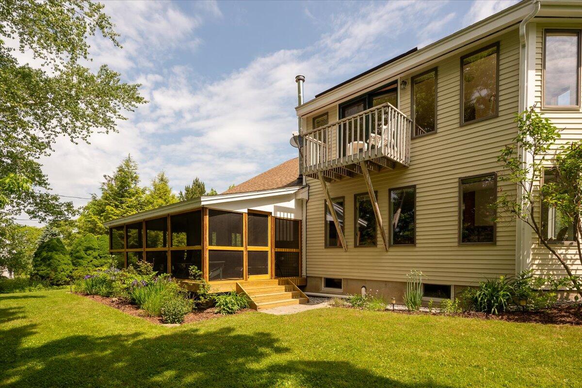 76 Donahue Drive South Thomaston ME 04858