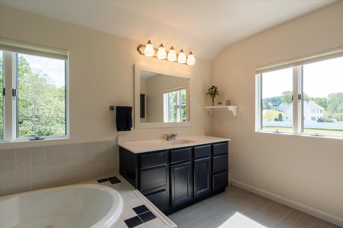 76 Donahue Drive South Thomaston ME 04858