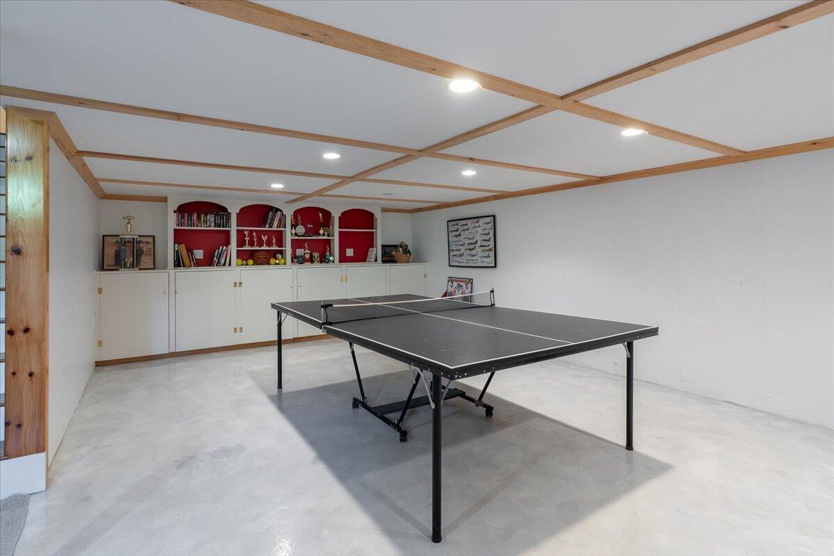 76 Donahue Drive South Thomaston ME 04858