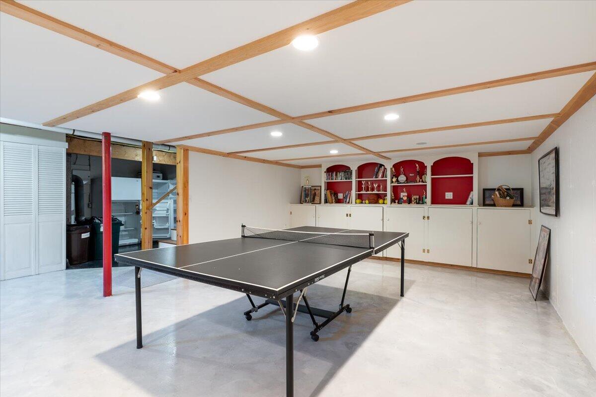 76 Donahue Drive South Thomaston ME 04858