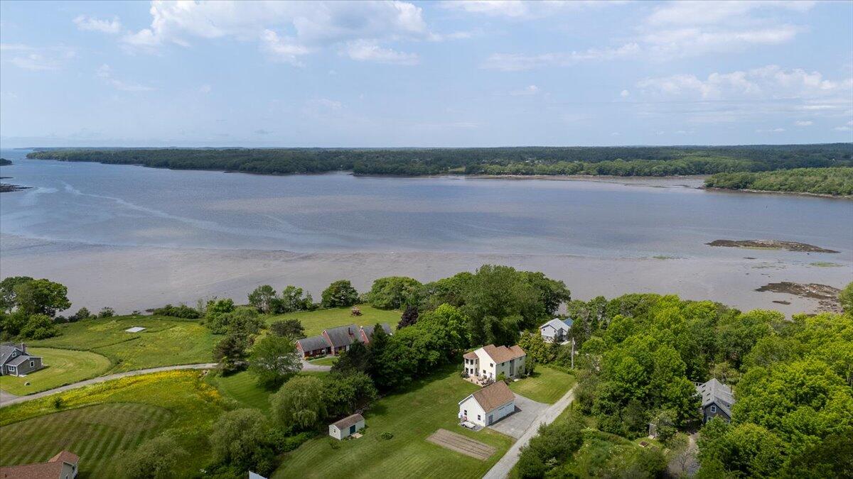 76 Donahue Drive South Thomaston ME 04858