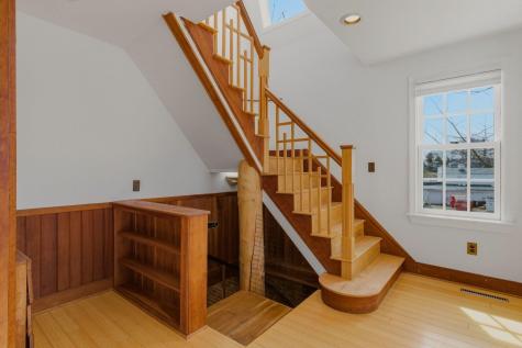 17 Commercial Street Kittery ME 03904