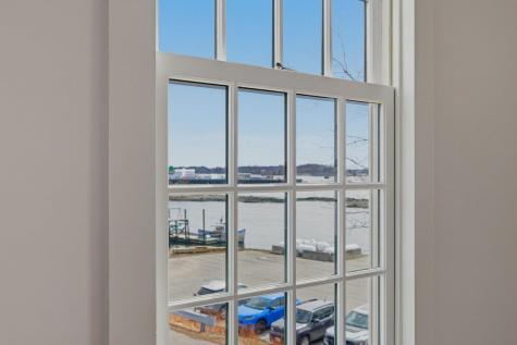 17 Commercial Street Kittery ME 03904