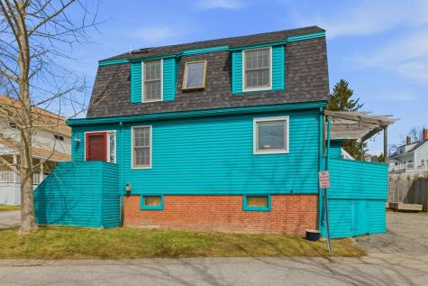 17 Commercial Street Kittery ME 03904