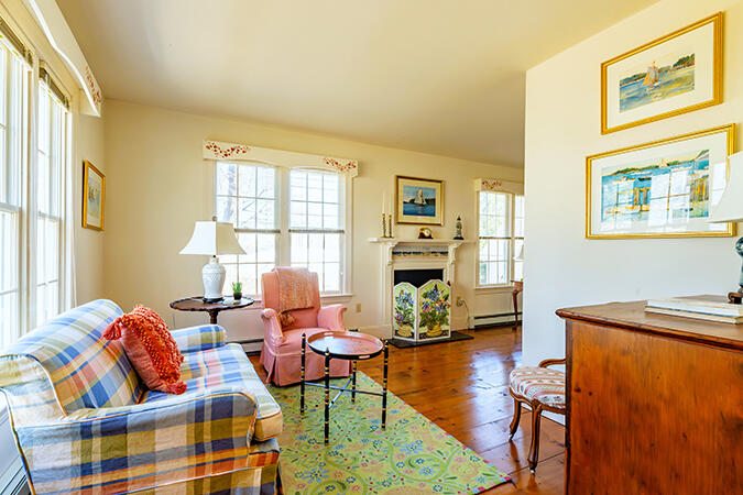 8 Chestnut Hill Camden ME 04843
