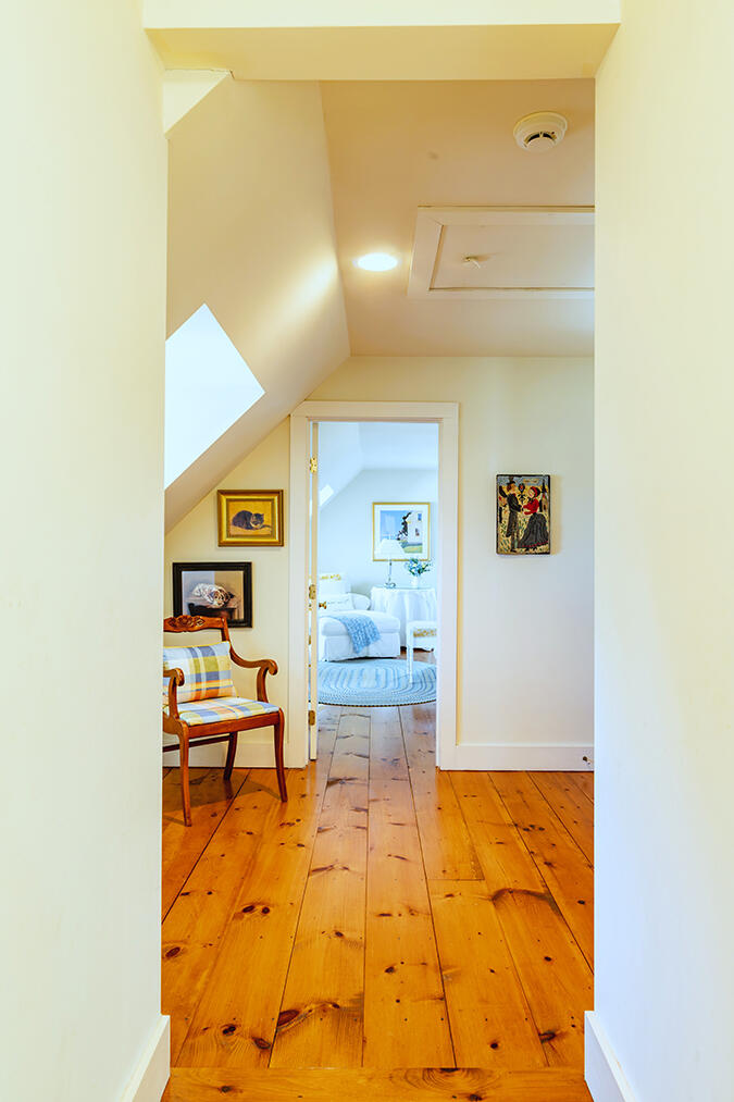 8 Chestnut Hill Camden ME 04843