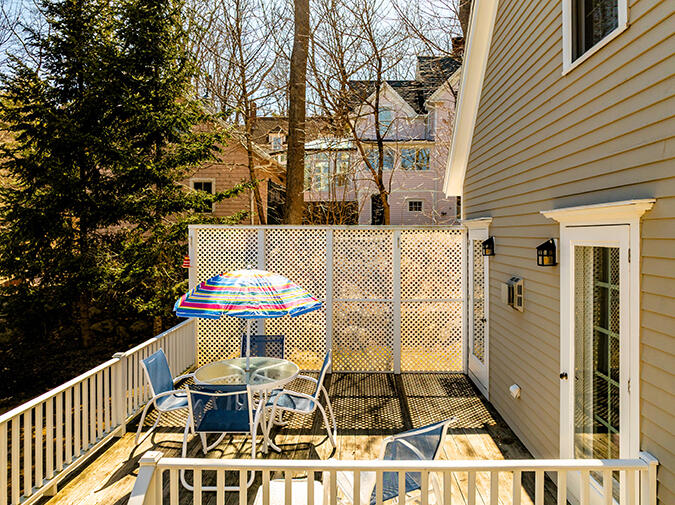 8 Chestnut Hill Camden ME 04843