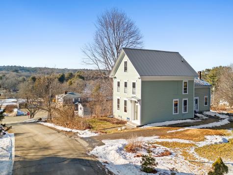 16 School Street Waldoboro ME 04572