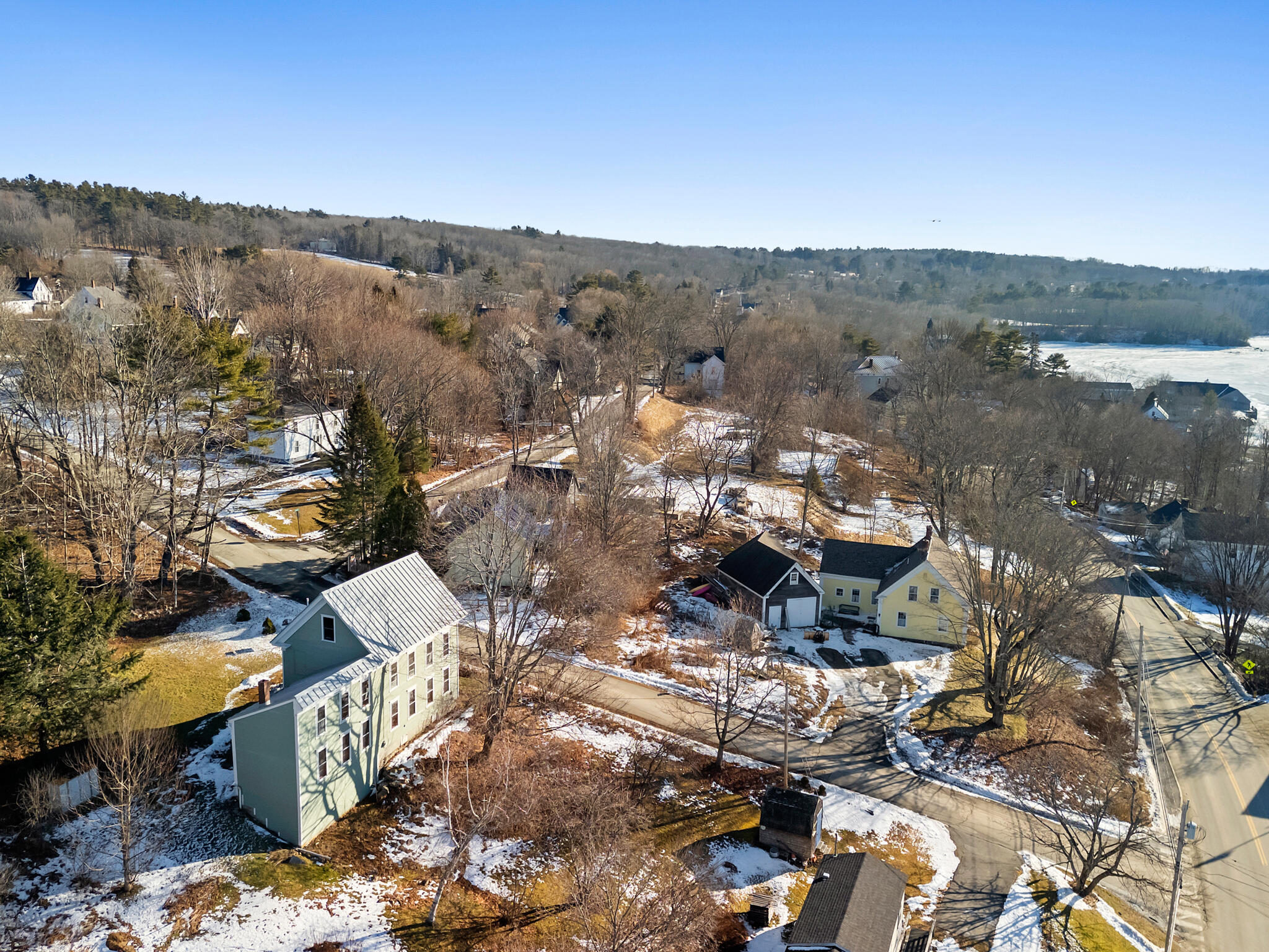 16 School Street Waldoboro ME 04572