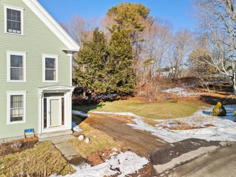 16 School Street Waldoboro ME 04572