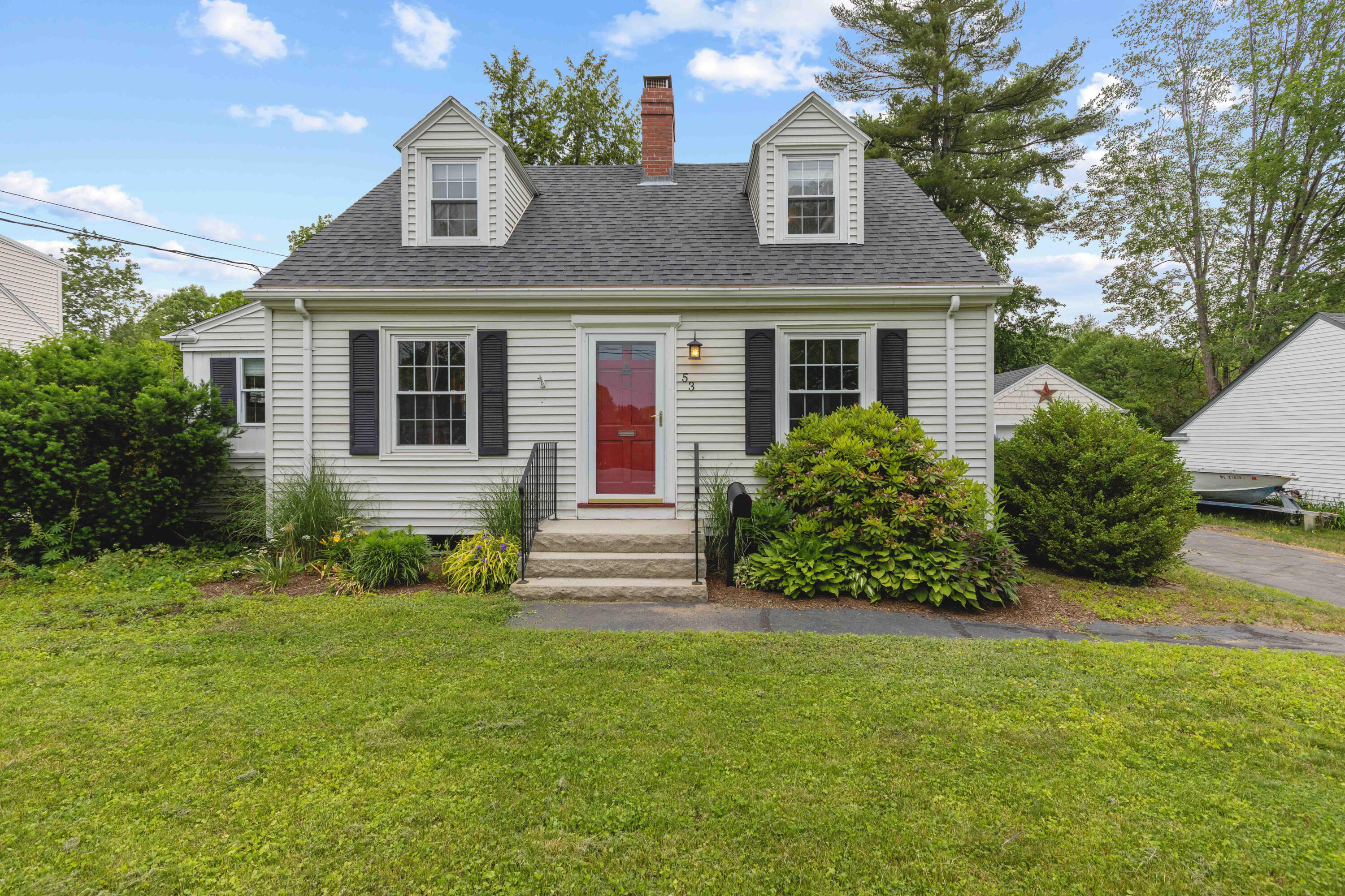 53 Summit Street Portland ME 04103