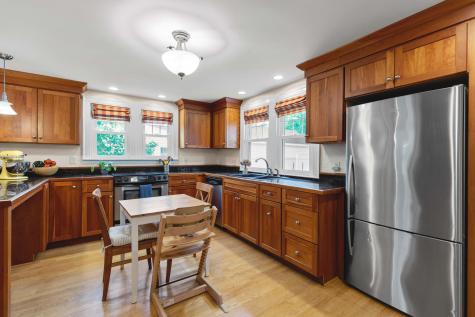 53 Summit Street Portland ME 04103