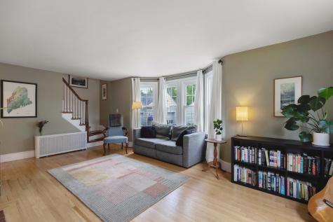 53 Summit Street Portland ME 04103