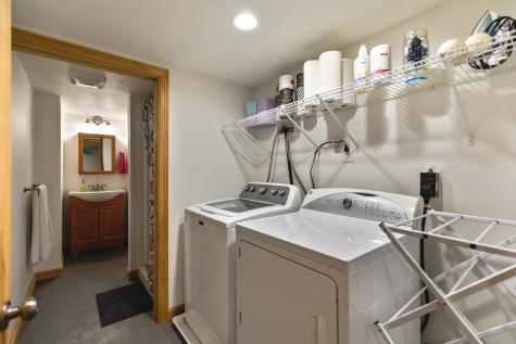 53 Summit Street Portland ME 04103