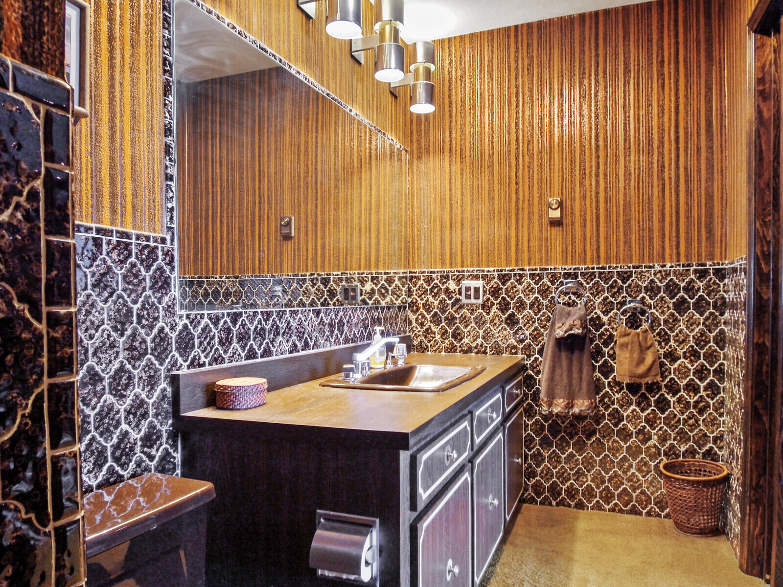 60 Abena Shore Belgrade ME 04917