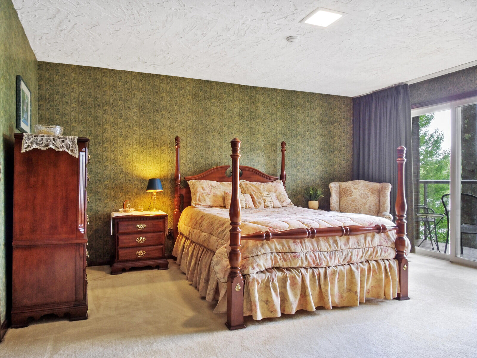 60 Abena Shore Belgrade ME 04917