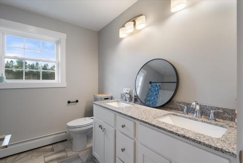 18 Boxwood Lane Hermon ME 04401