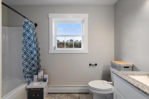 18 Boxwood Lane Hermon ME 04401