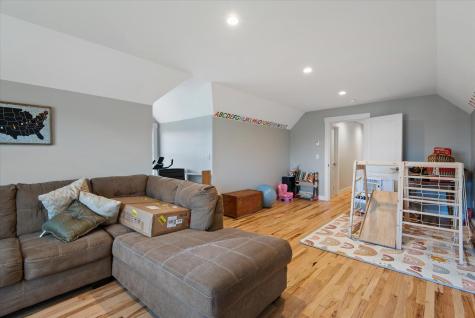 18 Boxwood Lane Hermon ME 04401