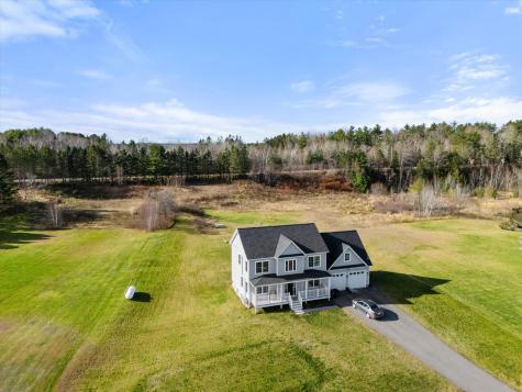 18 Boxwood Lane Hermon ME 04401