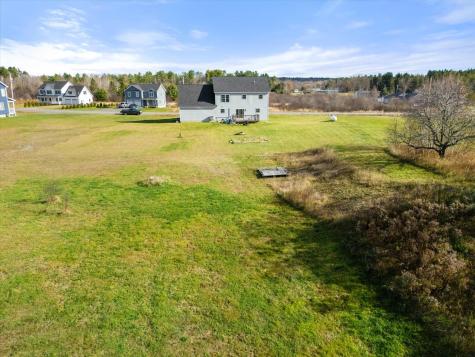 18 Boxwood Lane Hermon ME 04401