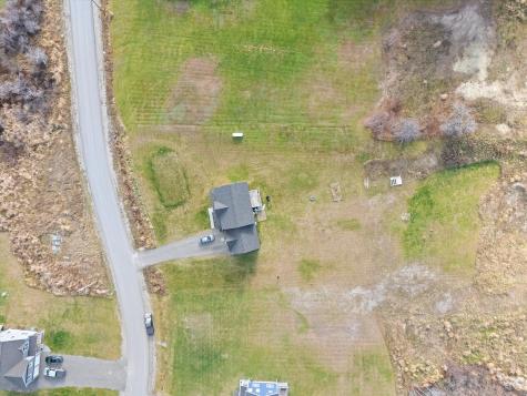 18 Boxwood Lane Hermon ME 04401