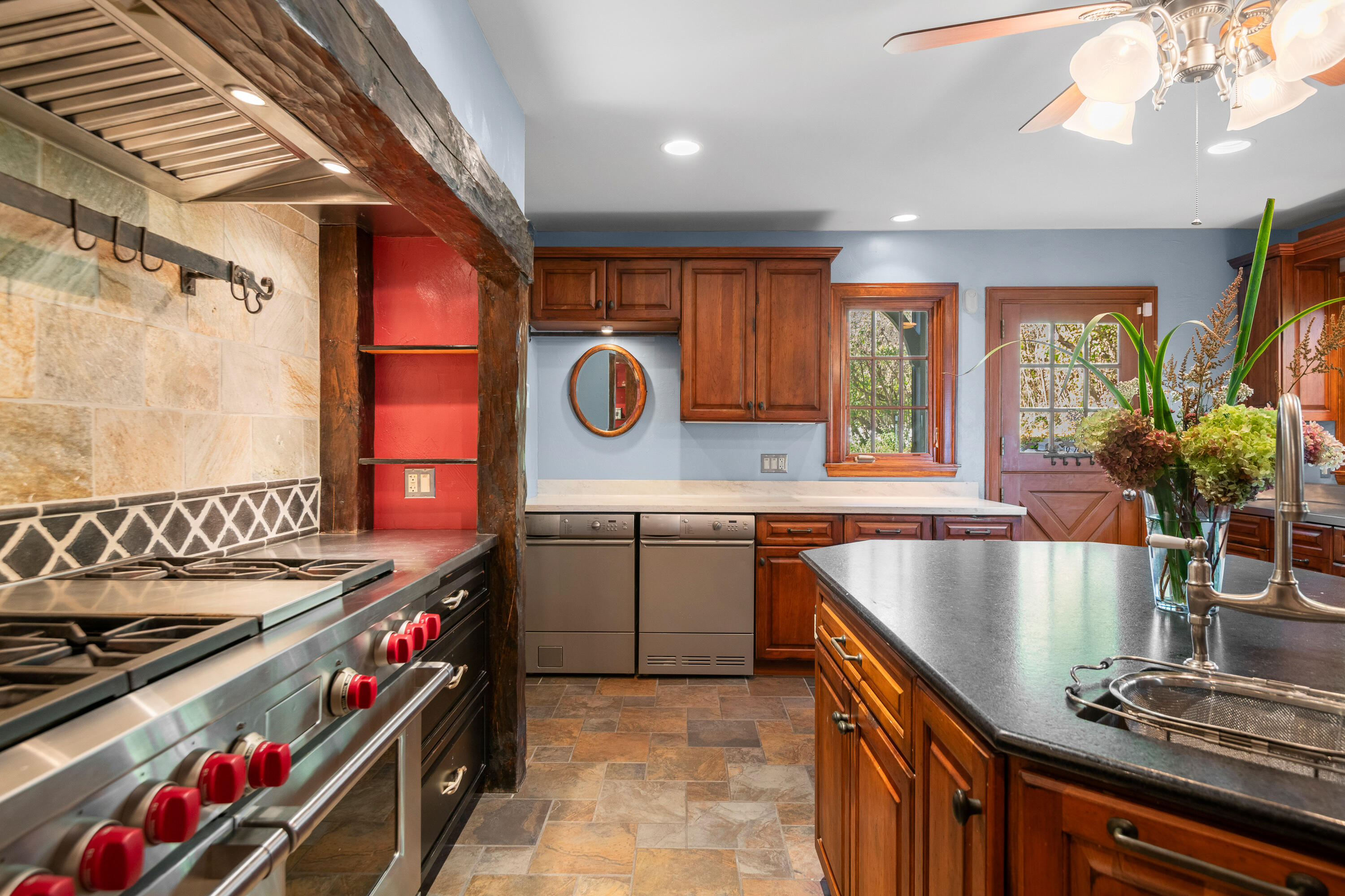 21 Starboard Lane York ME 03911