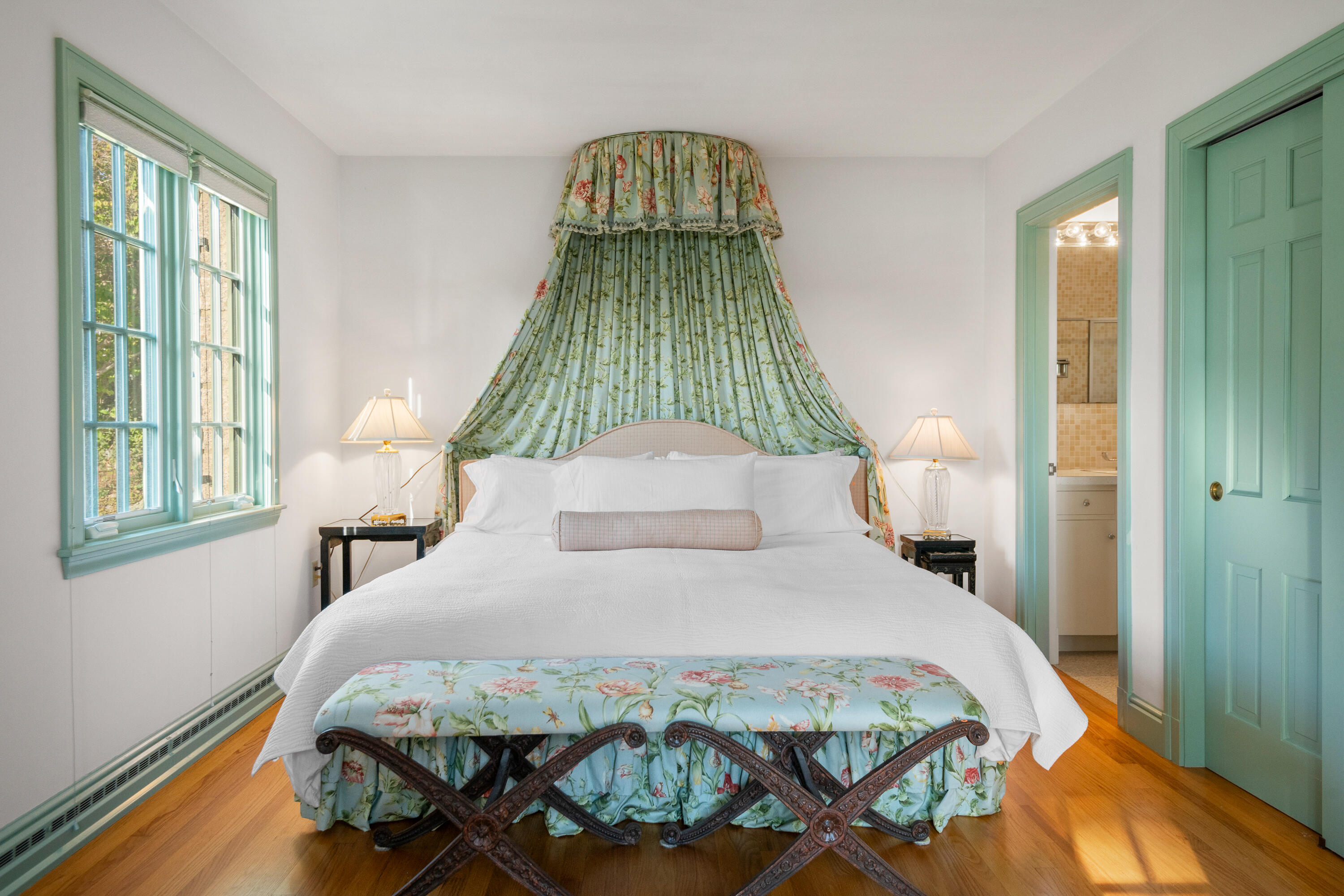 21 Starboard Lane York ME 03911