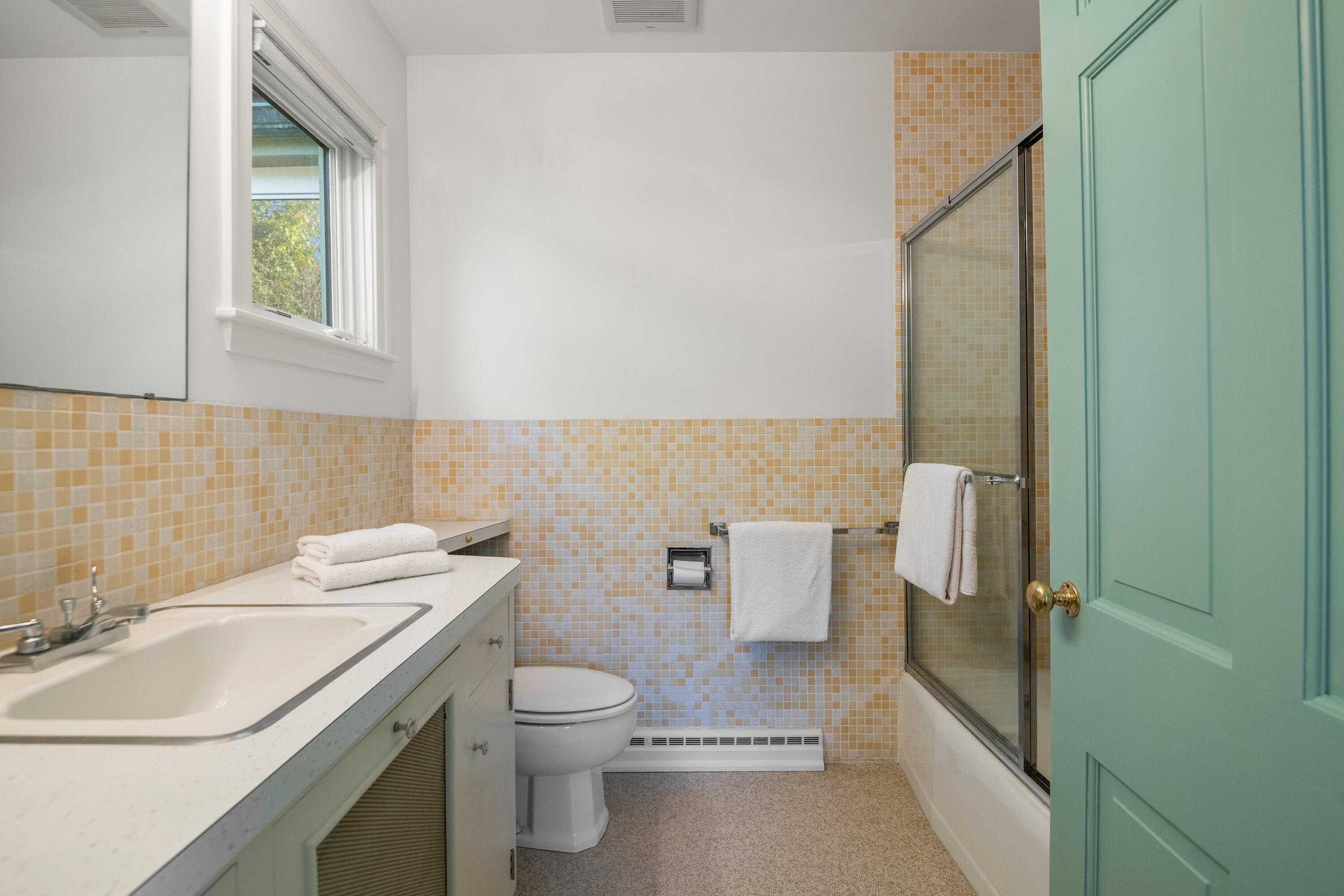 21 Starboard Lane York ME 03911