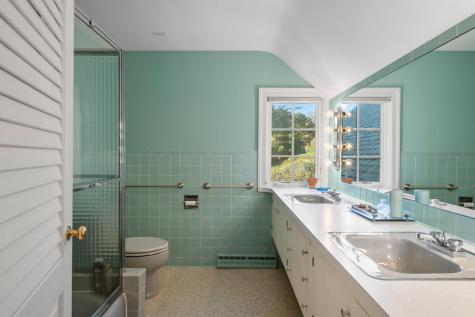 21 Starboard Lane York ME 03911