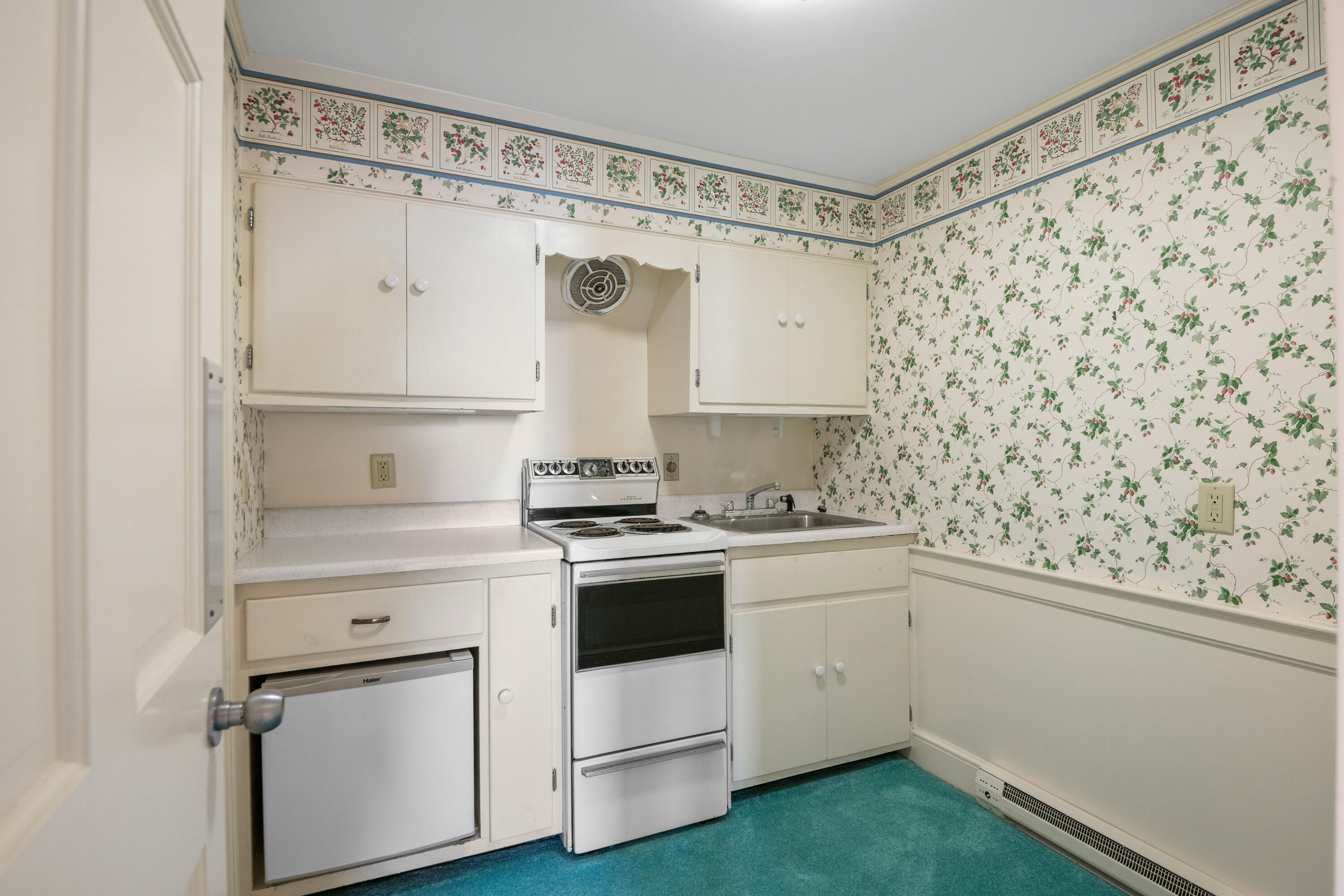 21 Starboard Lane York ME 03911