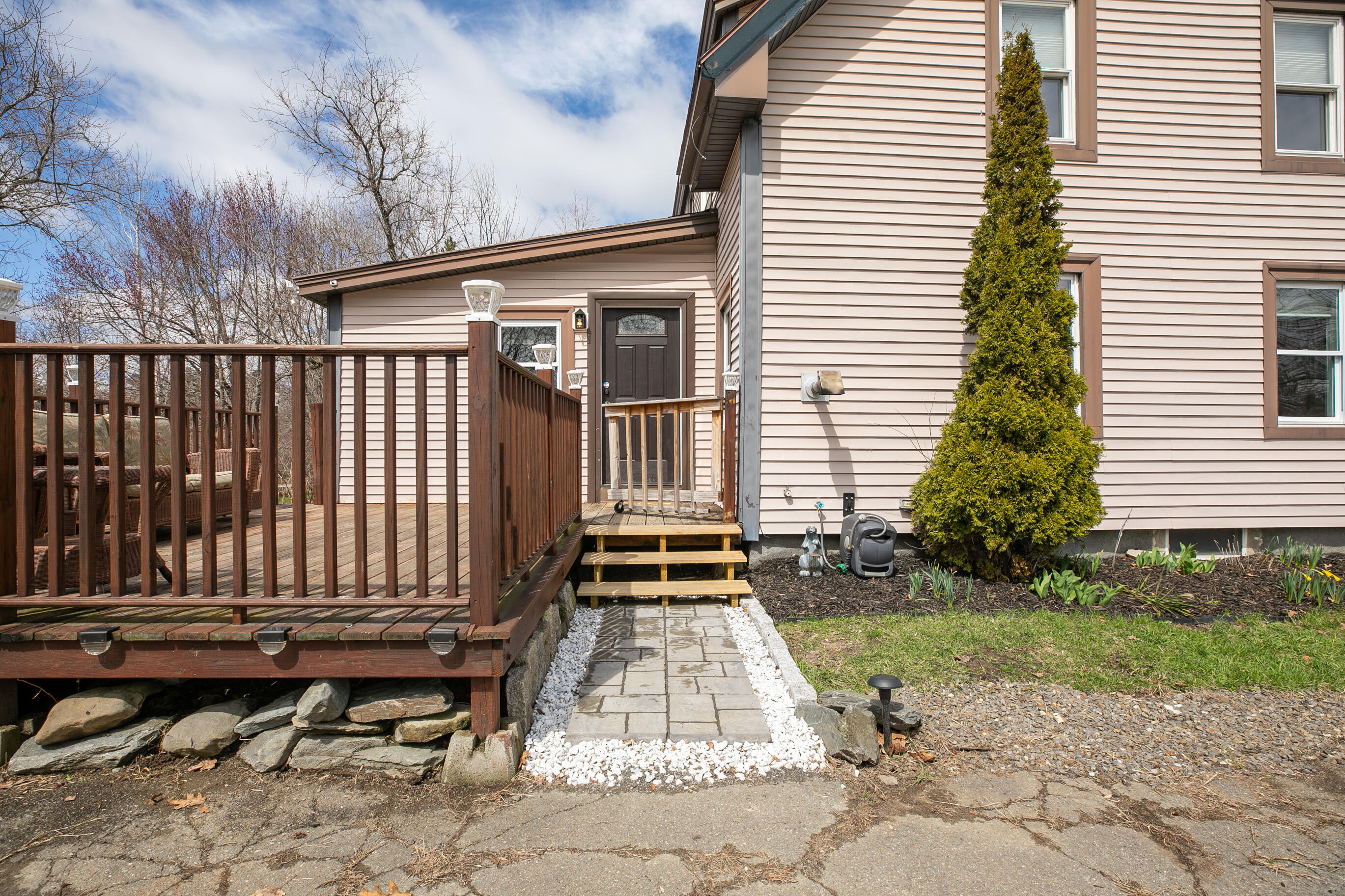 1105 N Main Street Brewer ME 04412