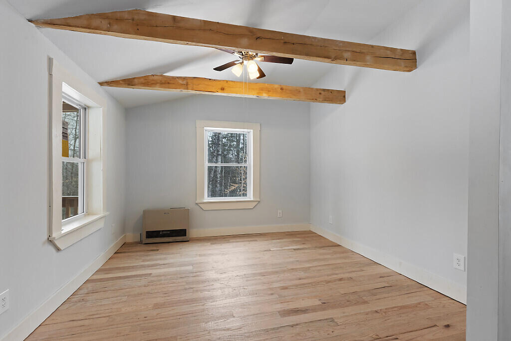 8 Magnolia Lane Starks ME 04938