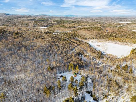 8 Magnolia Lane Starks ME 04938