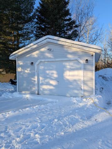 8 Ross Ridge Road Littleton ME 04730