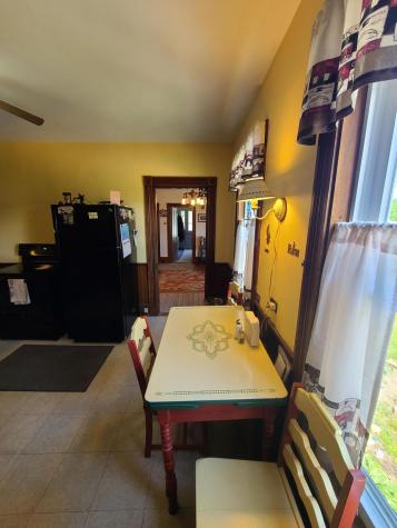 518 Main Street Oxford ME 04270