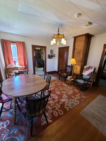 518 Main Street Oxford ME 04270