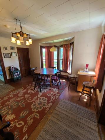 518 Main Street Oxford ME 04270