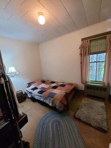 518 Main Street Oxford ME 04270