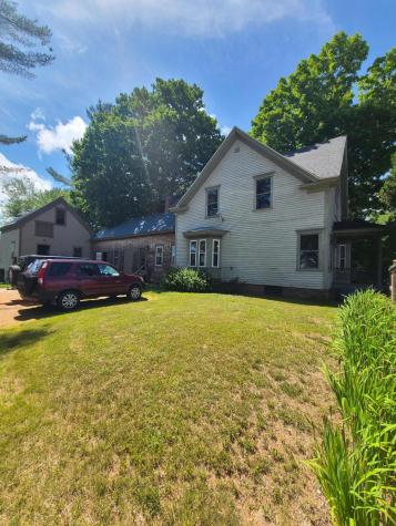 518 Main Street Oxford ME 04270