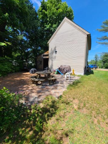 518 Main Street Oxford ME 04270