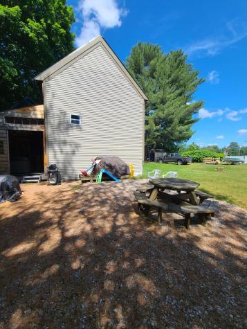 518 Main Street Oxford ME 04270