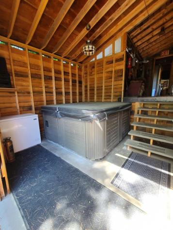 518 Main Street Oxford ME 04270