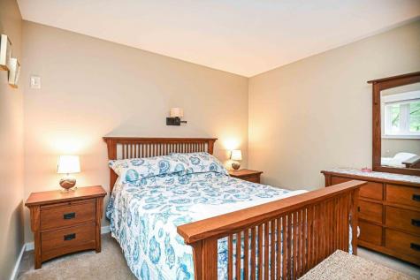 24 Dean Road York ME 03909