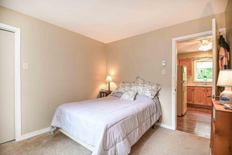 24 Dean Road York ME 03909