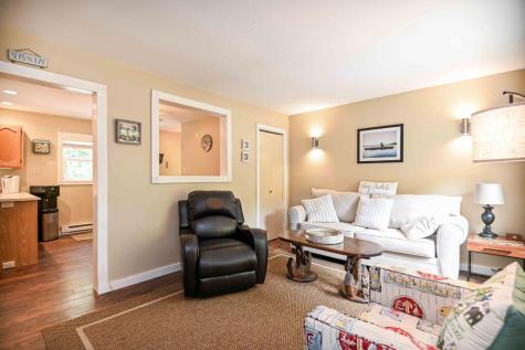 24 Dean Road York ME 03909