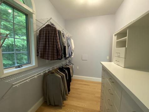 10 Mabel Way Falmouth ME 04105